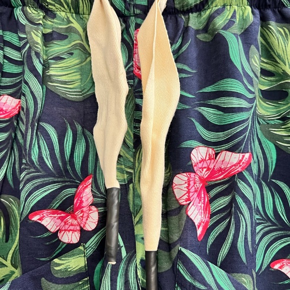 NWT Free People Sandrine Rose Butterfly Tropical Bush Pants - Picture 10 of 13